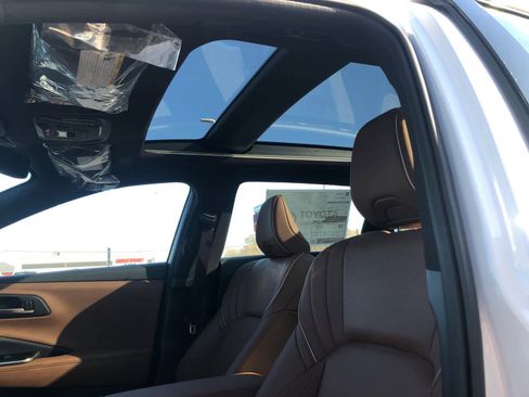 New 2026 Toyota Crown Signia Limited image 29