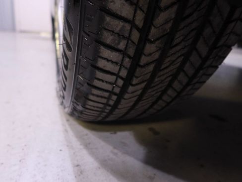 Used 2024 Toyota Highlander Platinum image 41