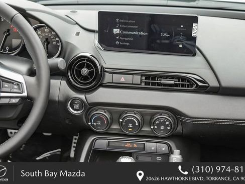New 2026 MAZDA MX-5 Miata Club w/ Interior Package RWD image 15