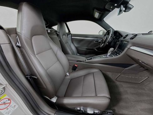 Used 2024 Porsche 718 Cayman GT4 image 25