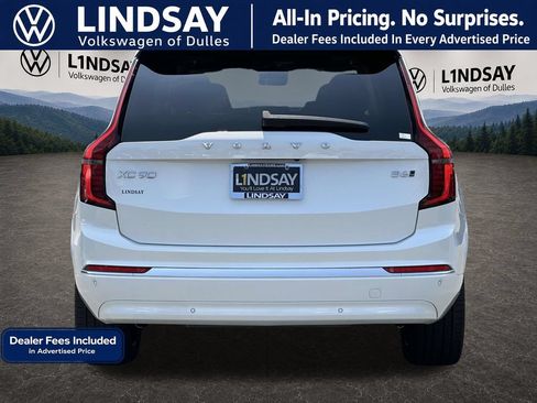 Used 2025 Volvo XC90 B6 Plus AWD/4WD image 6