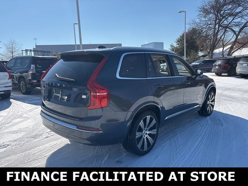 Certified 2024 Volvo XC90 T8 Plus w/ Protection Package Premier image 5