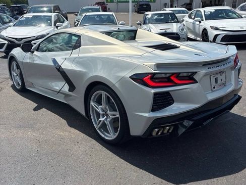 Used 2024 Chevrolet Corvette Stingray Convertible w/ 1LT RWD image 4