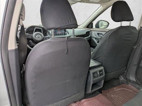 Used 2021 Nissan Rogue S image 21