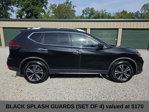 Used 2019 Nissan Rogue SV w/ Sun & Sound Touring Package AWD/4WD image 8