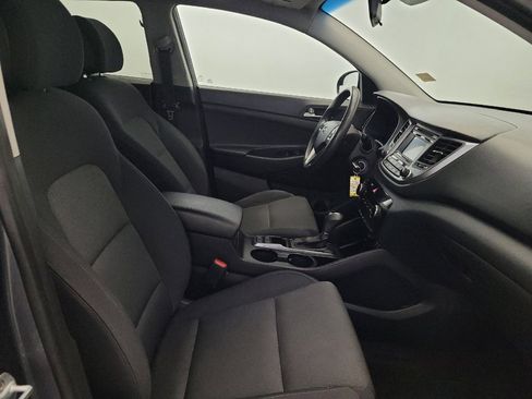 Used 2018 Hyundai Tucson SE AWD/4WD image 21