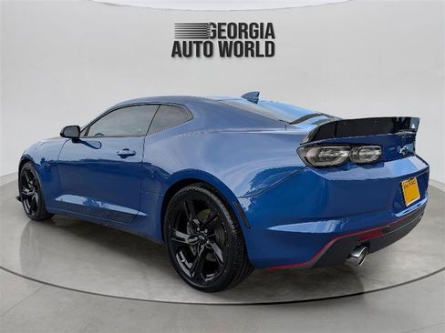 Used 2020 Chevrolet Camaro SS RWD image 12
