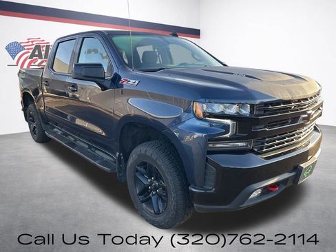 Certified 2021 Chevrolet Silverado 1500 LT Trail Boss image 3