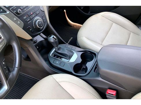 Used 2018 Hyundai Santa Fe Sport AWD/4WD image 16