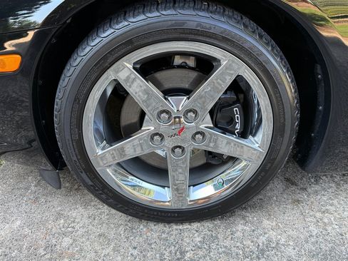 Used 2008 Chevrolet Corvette Coupe w/ Preferred Equipment Group RWD image 19