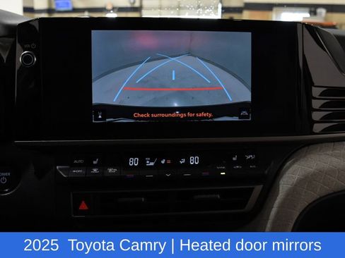 Used 2025 Toyota Camry XLE FWD image 19