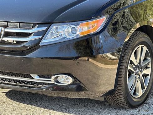 Used 2014 Honda Odyssey Touring Elite image 10