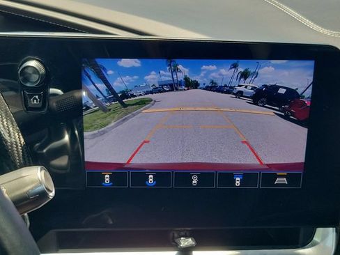 Used 2023 Chevrolet Corvette Stingray Premium Conv w/ Z51 Performance Package RWD image 25
