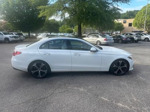 Used 2023 Mercedes-Benz C 300 4MATIC Sedan image 4
