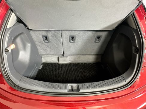 Used 2018 Chevrolet Bolt LT FWD image 26