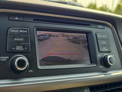 Used 2016 Kia Optima LX FWD image 15