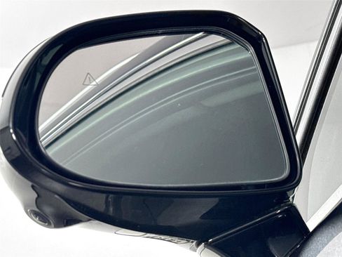 Used 2023 Hyundai Santa Fe SEL w/ Premium Package FWD image 5