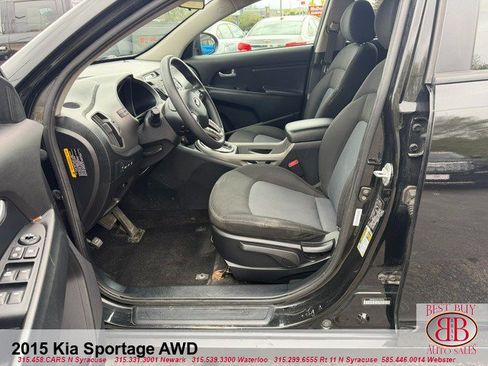 Used 2015 Kia Sportage LX AWD/4WD image 17