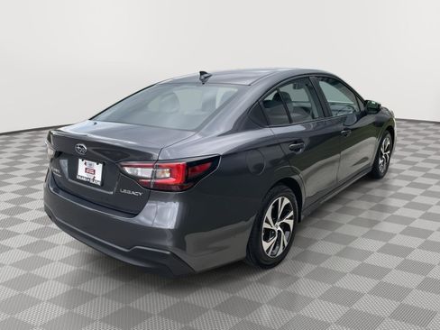 Used 2025 Subaru Legacy Premium w/ Popular Package #1A AWD/4WD image 8