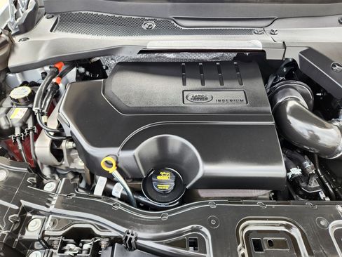 Certified 2025 Land Rover Discovery Sport S AWD/4WD image 36