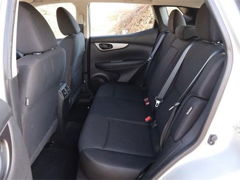 Used 2020 Nissan Rogue Sport S w/ Appearance Package image 9