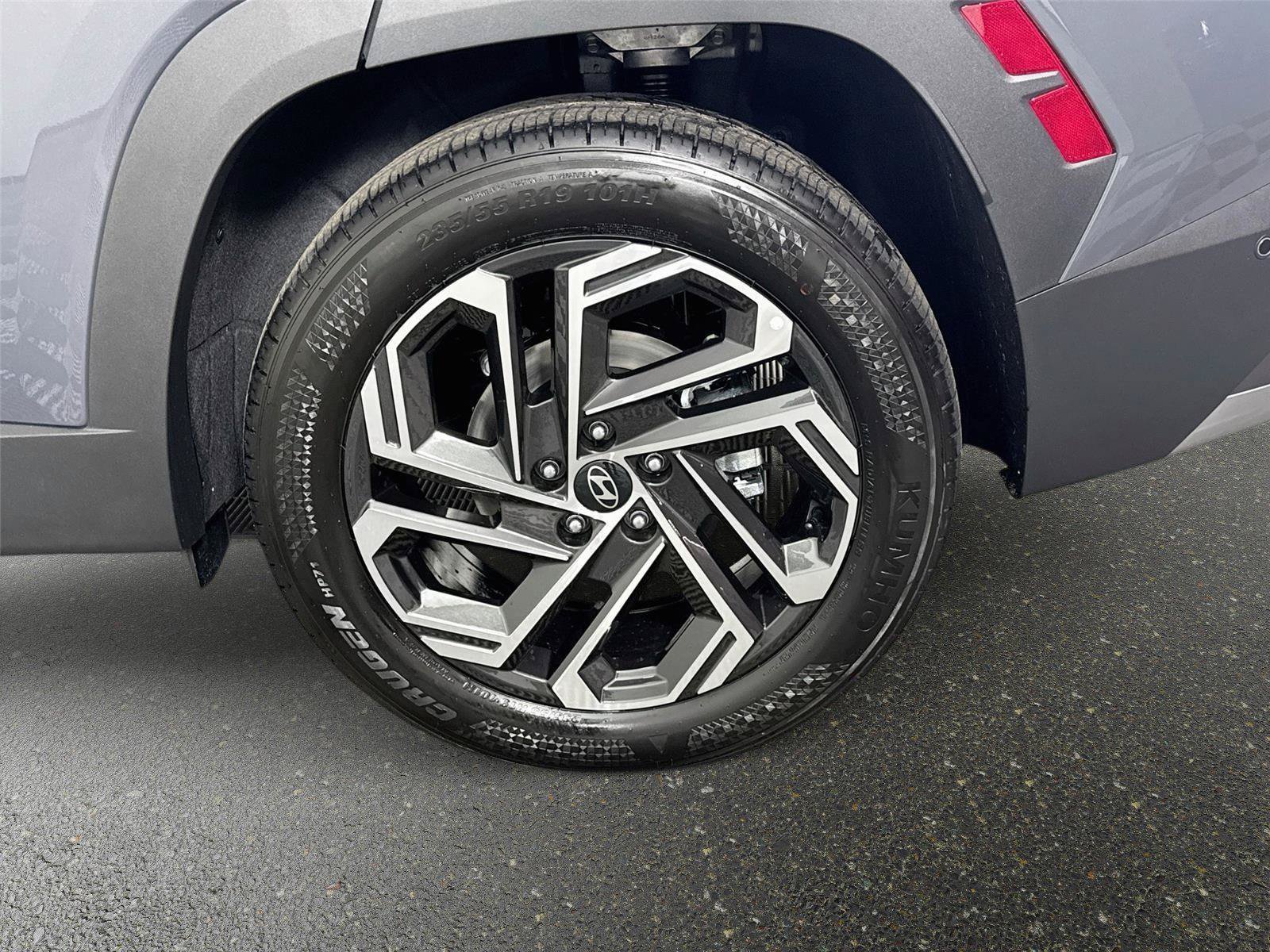 New 2026 Hyundai Tucson Limited FWD image 33