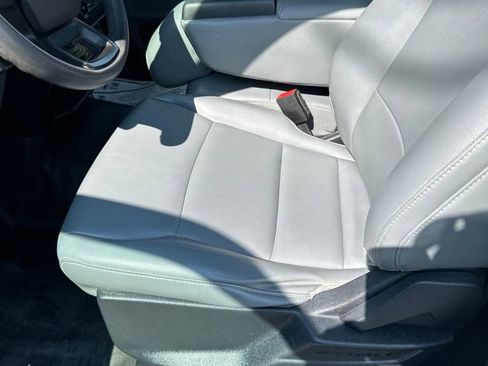 Used 2023 Ford F150 XL RWD image 2