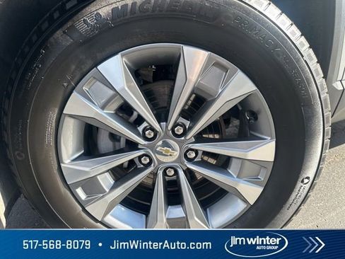 Certified 2025 Chevrolet Equinox LT image 3