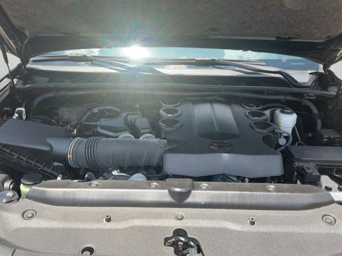 Used 2024 Toyota 4Runner SR5 RWD image 23