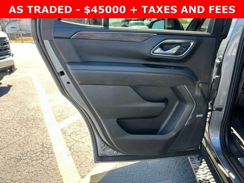 Used 2022 Chevrolet Tahoe Z71 image 13