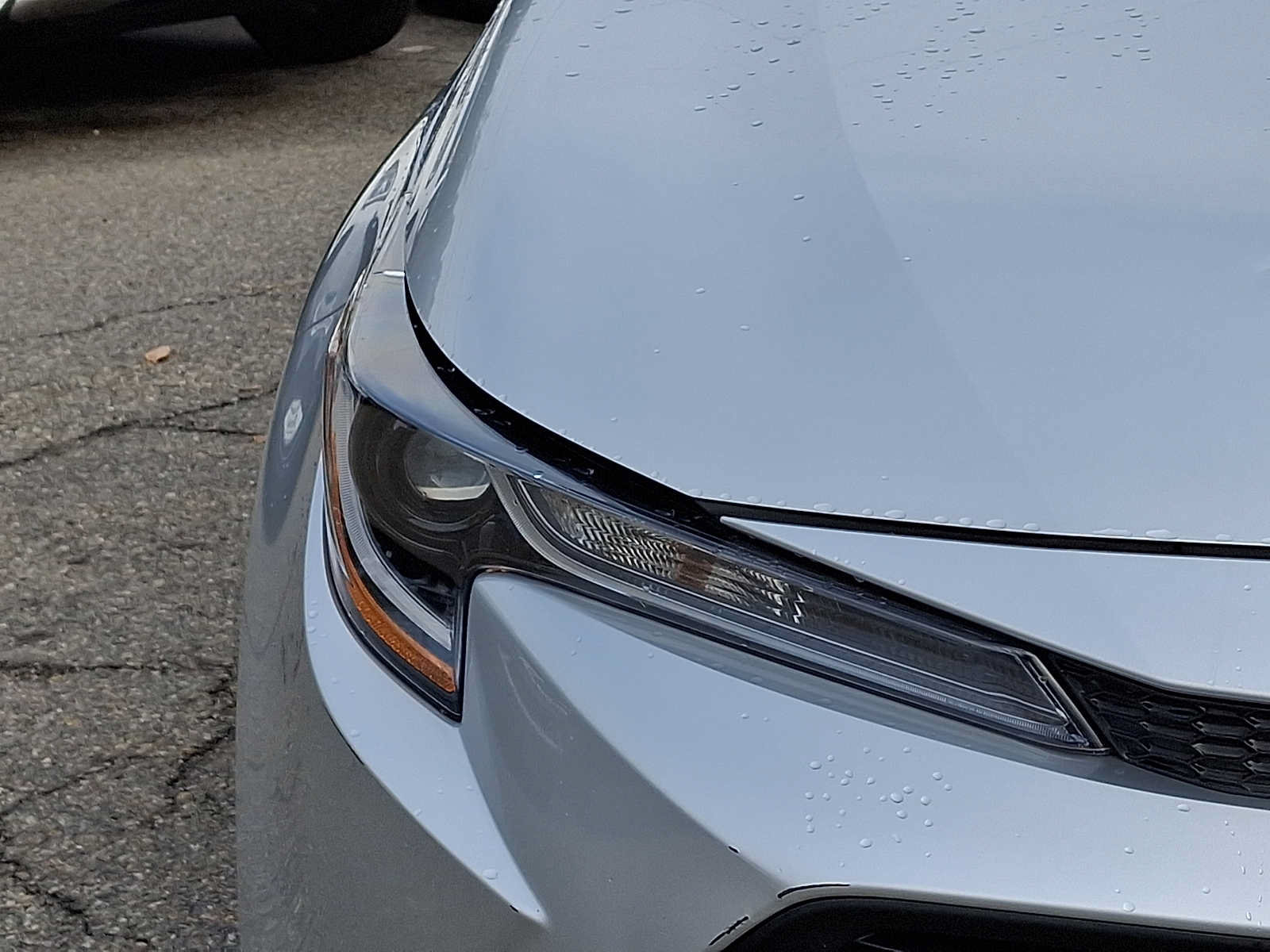 Used 2024 Toyota Corolla LE FWD image 6