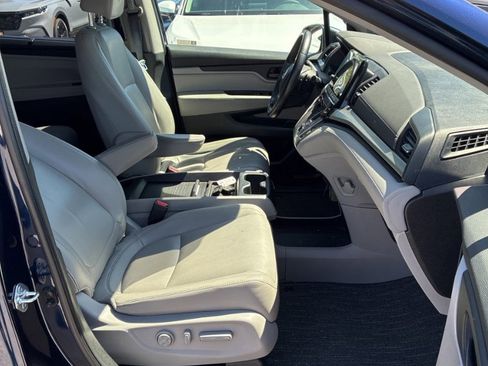 Used 2021 Honda Odyssey EX-L image 13