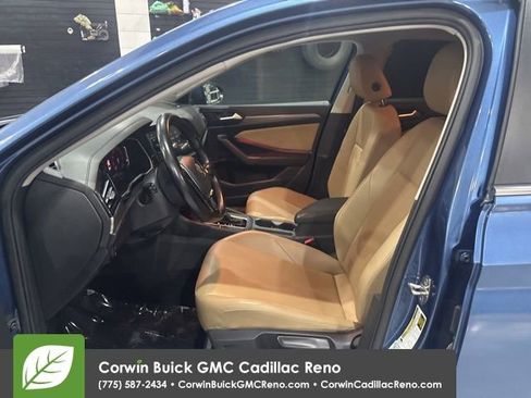 Used 2019 Volkswagen Jetta SEL FWD image 13