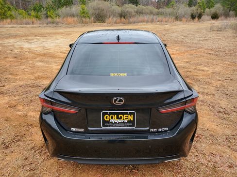 Used 2019 Lexus RC 300 F Sport image 10