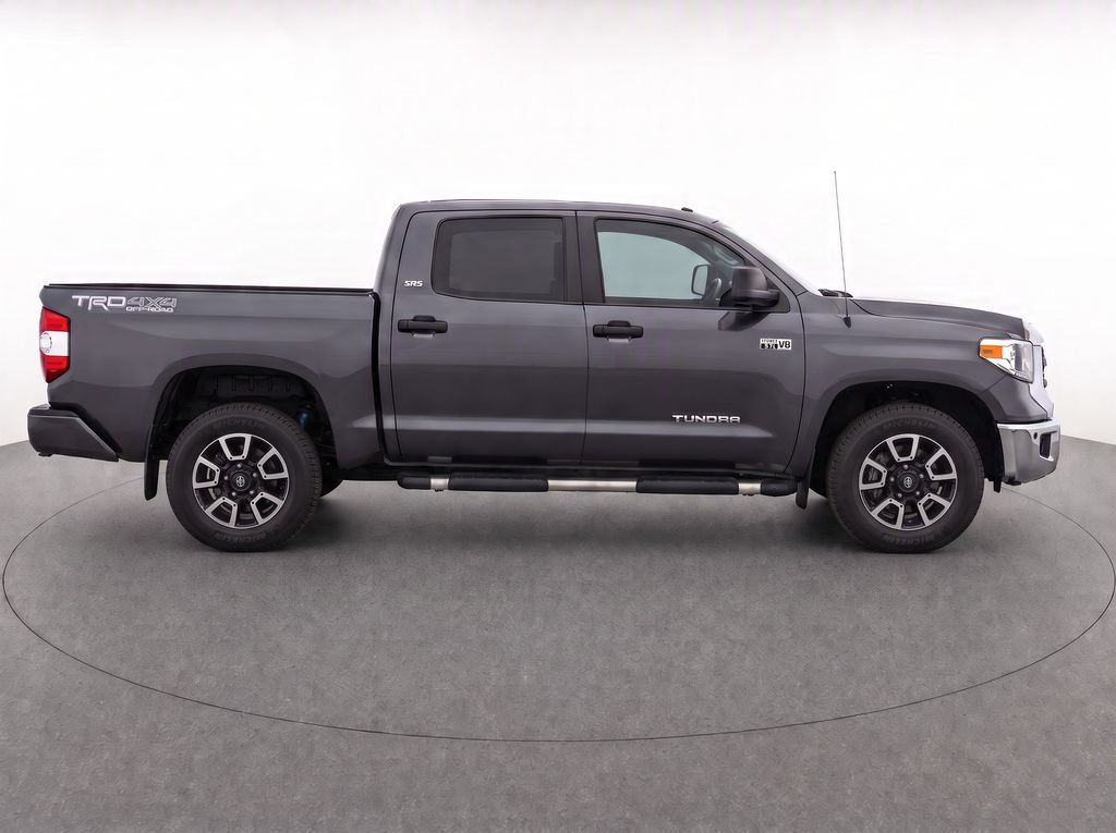 Used 2016 Toyota Tundra SR5 w/ TRD Off Road Package AWD/4WD image 7