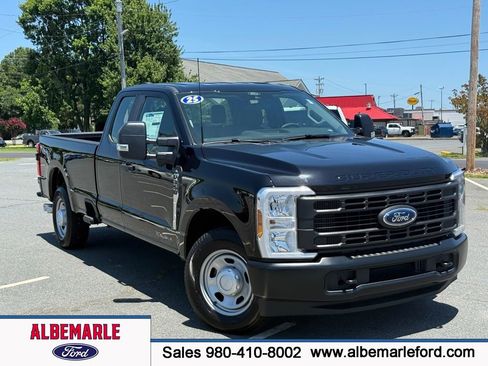 New 2025 Ford F350 XL w/ 360-Degree Camera Package image 1