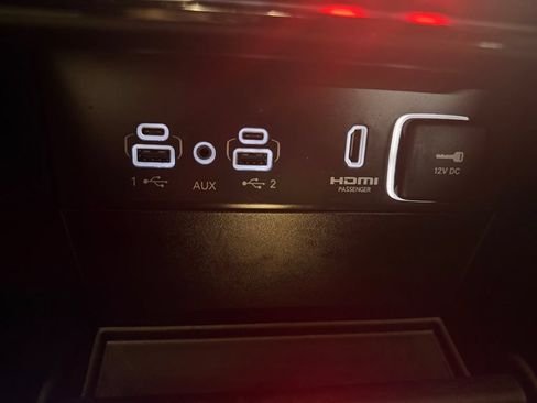 Used 2023 Jeep Grand Cherokee L Overland AWD/4WD image 16