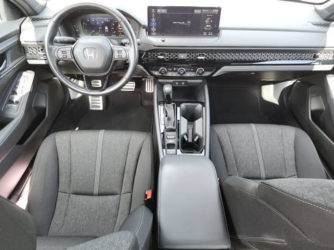 Used 2024 Honda Accord Sport image 12