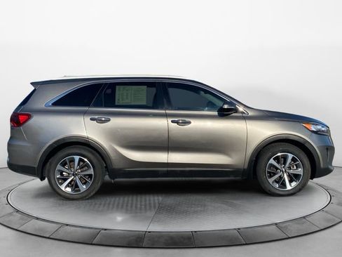 Used 2019 Kia Sorento EX image 6