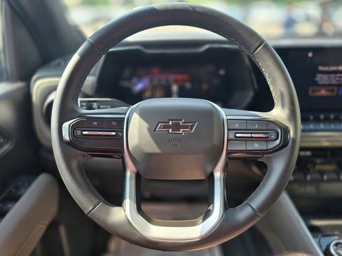 Used 2023 Chevrolet Colorado ZR2 image 10