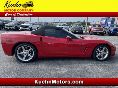 Used 2007 Chevrolet Corvette Convertible w/ Preferred Equipment Group image 1