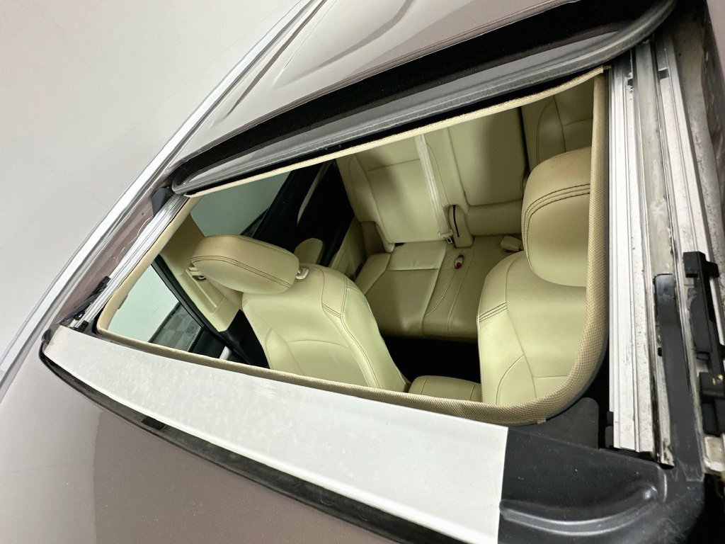 Used 2017 Toyota Highlander XLE FWD image 21