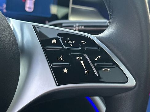 Used 2025 Mercedes-Benz C 300 Sedan image 30