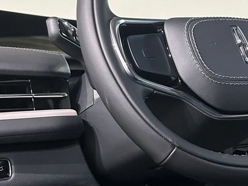 New 2027 Lincoln Navigator L Reserve AWD/4WD image 48