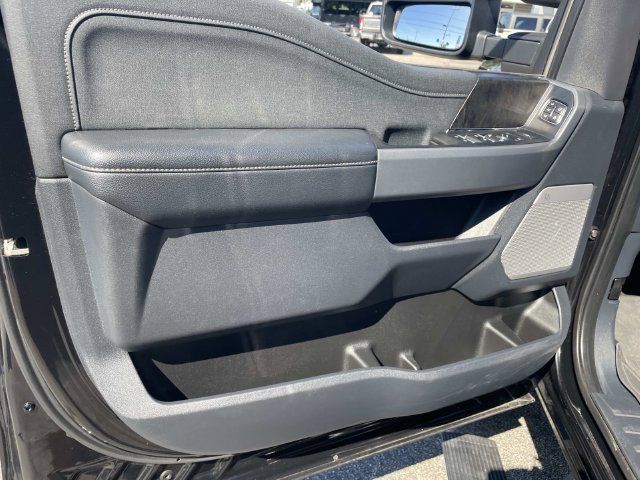 Used 2023 Ford F250 Lariat w/ Sport Appearance Package AWD/4WD image 21