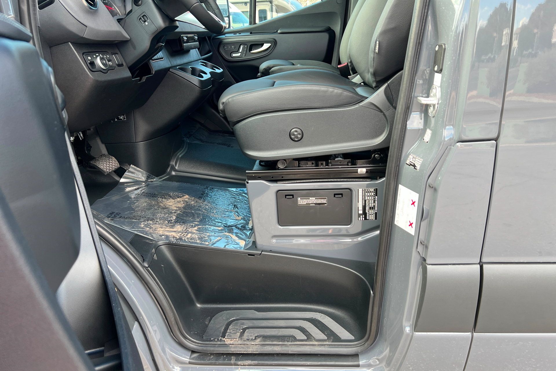 New 2026 Mercedes-Benz Sprinter 2500 image 17