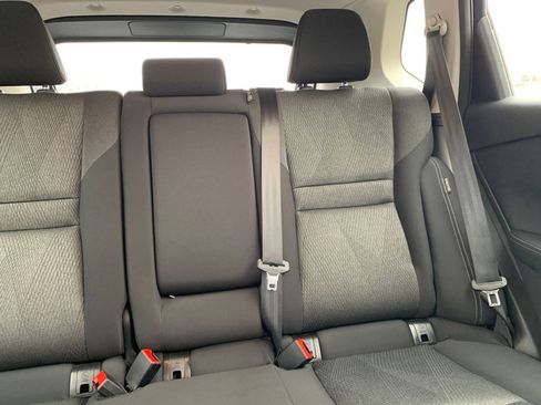 Used 2025 Nissan Rogue SV image 39