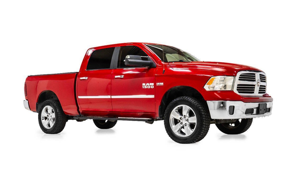 Used 2016 RAM 1500 Lone Star AWD/4WD image 1