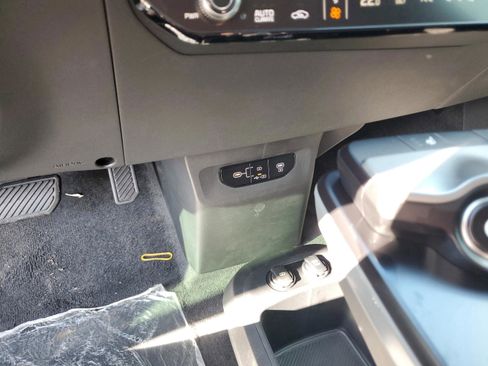 New 2025 Kia EV6 Light w/ Light LR Technology Package image 17