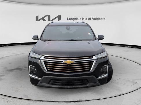 Used 2023 Chevrolet Traverse High Country w/ LPO, Floor Liner Package FWD image 12